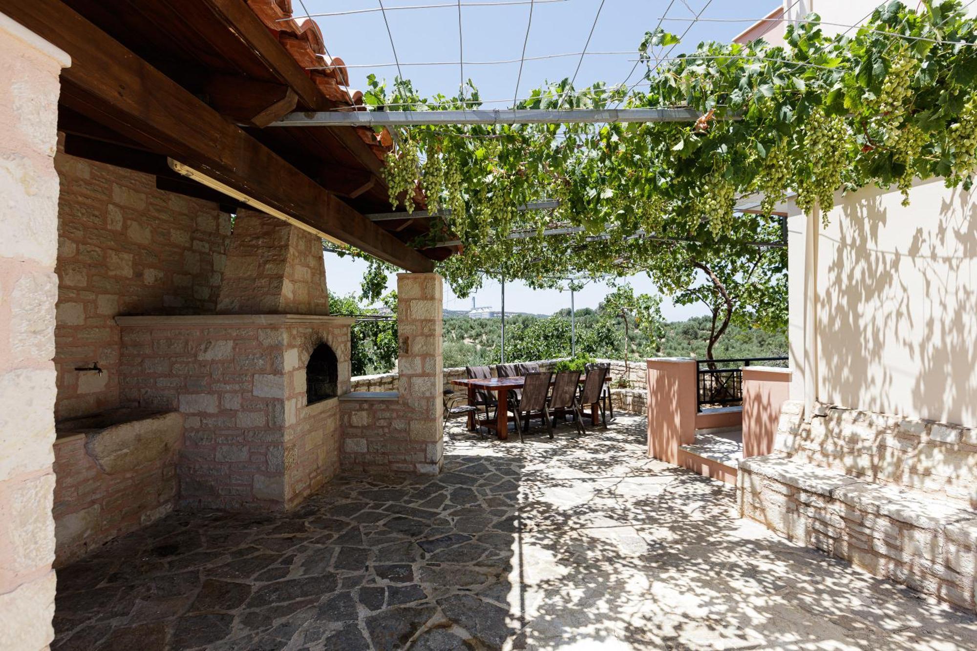 Marina Villa, A Nature Inspiring Retreat Perama  ภายนอก รูปภาพ