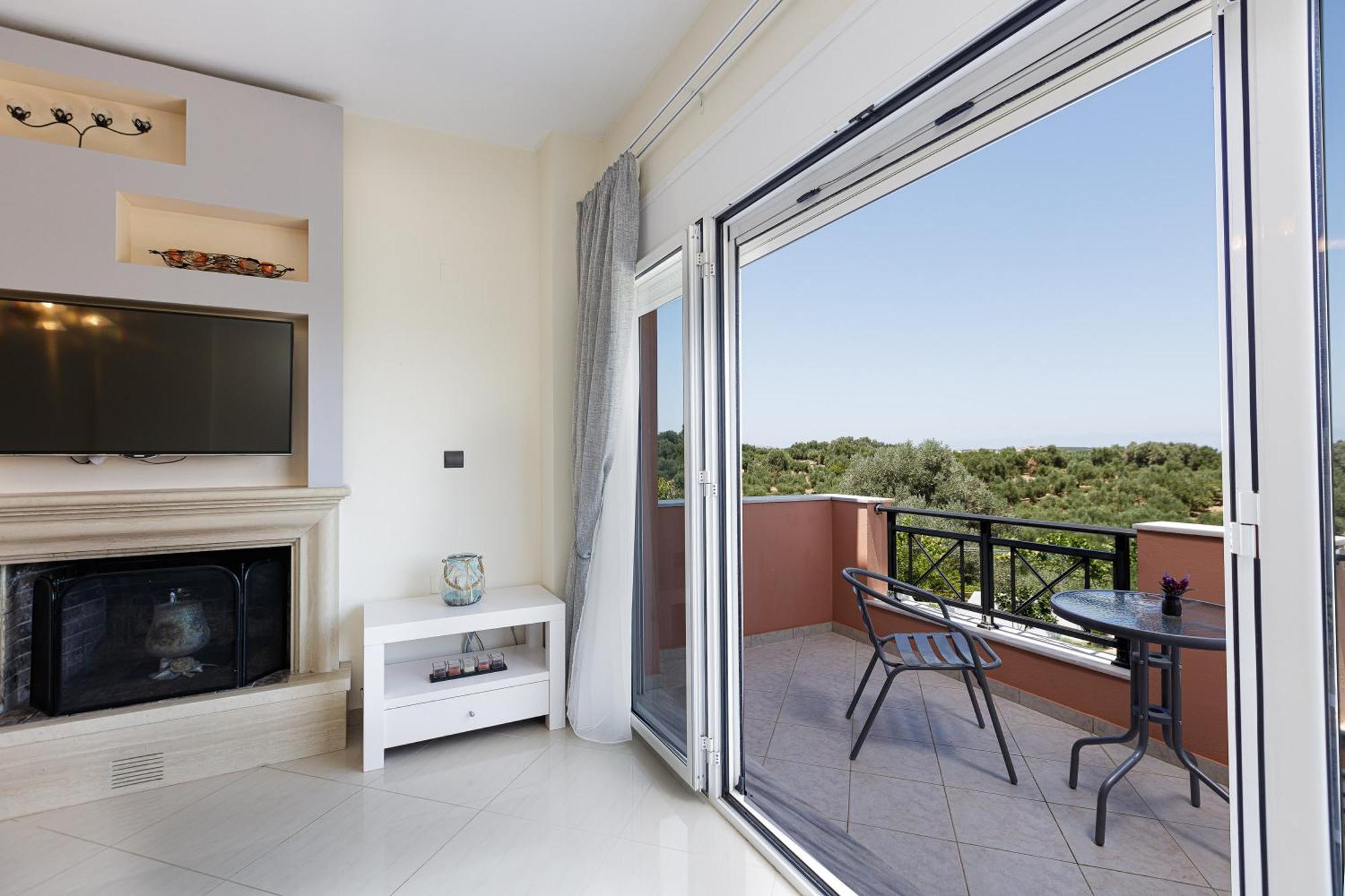 Marina Villa, A Nature Inspiring Retreat Perama  ภายนอก รูปภาพ